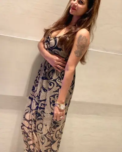 Khedbrahma Escort